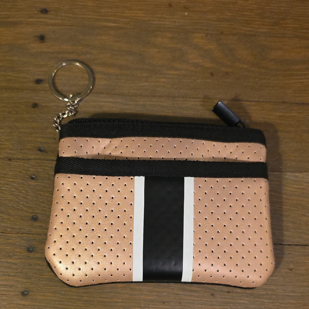 HAUTE SHORE Max Card Case With Keychain Rose Gold